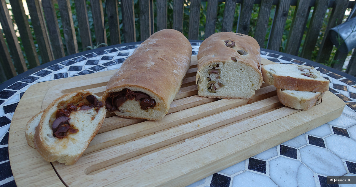 Ciabatta mit Oliven und Antipasti selbst gemacht | Waschbär-Magazin